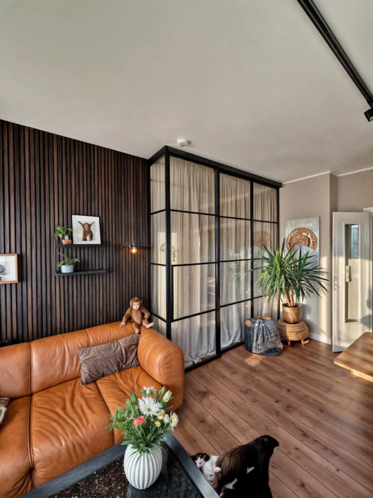 steel-interior-projekt-berlin-wohnzimmer-schiebetür-3